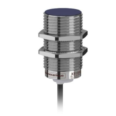 Telemecanique Sensors Inductive Barrel-Style Inductive Proximity Sensor, M30 x 1.5, 15 mm Detection, NPN Output, 24 V
