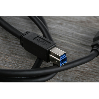 StarTech.com 7 Port USB 3.0 USB A  Hub, AC Adapter Powered, 110 x 44 x 24mm