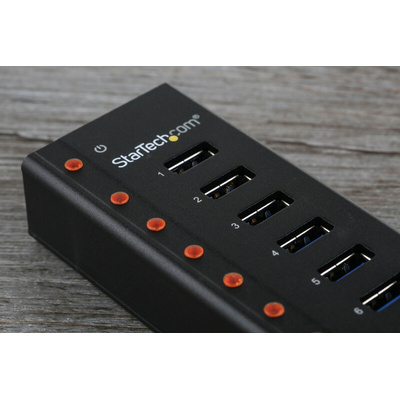 StarTech.com 7 Port USB 3.0 USB A  Hub, AC Adapter Powered, 110 x 44 x 24mm