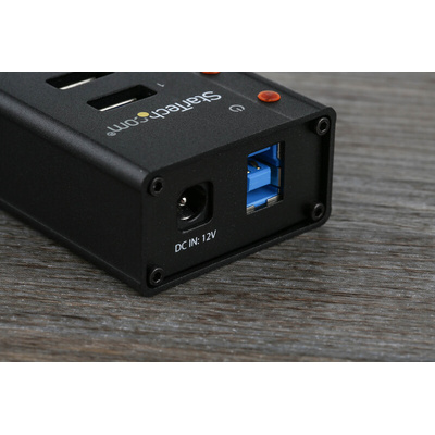 StarTech.com 7 Port USB 3.0 USB A  Hub, AC Adapter Powered, 110 x 44 x 24mm