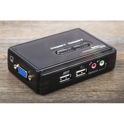 StarTech.com 2 Port USB VGA KVM Switch, 3.5 mm Stereo 2048 x 1536 Maximum Resolution