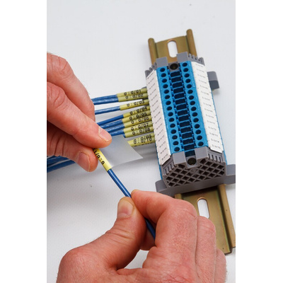 Brady B-427 Self-laminating Vinyl Transparent/Yellow Cable Labels, 25.4mm Width, 38.1mm Height, 250 Qty