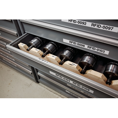 Brady B-595 Vinyl White Label Roll, 101.6mm Width, 1 Roll Qty