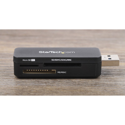 StarTech.com 3 port USB 3.0 External Memory Card Reader for Multiple Memory Cards