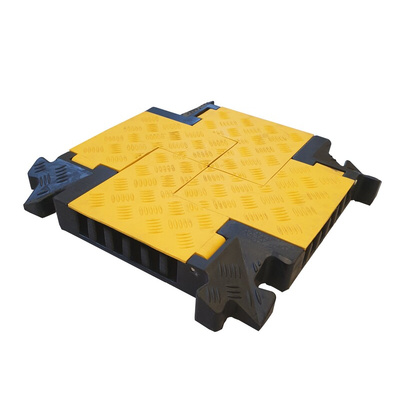 RS PRO 500mm Black/Yellow Cable Cover in Rubber, 25mm Inside dia.