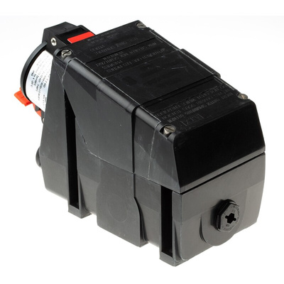 Emerson Network Power Surface Mount 3P + N + E Industrial Power Socket ATEX, IECEx, Rated At 16A, 380-415Vac 50/60Hz