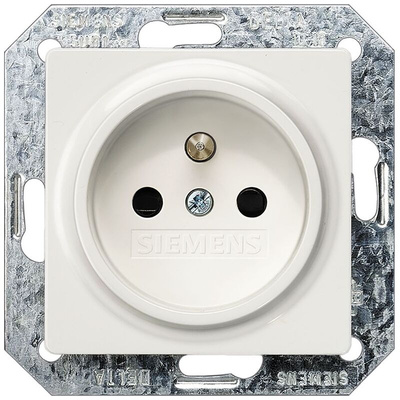 Siemens IP20 White Socket Socket, Rated At 16A, 250 V