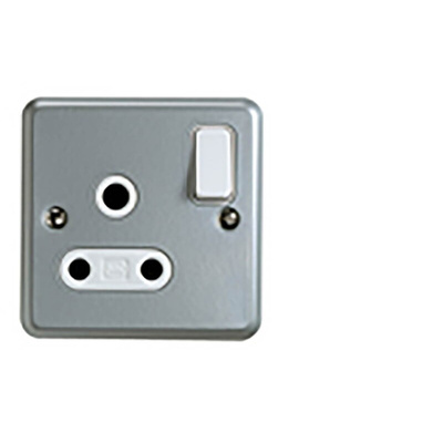 MK Electric 1 Gang Electrical Socket, 1 Pole, 15A