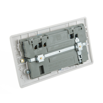 BG Electrical White 2 Gang Power Socket, 2 Poles, 13A, Type G - British, USB