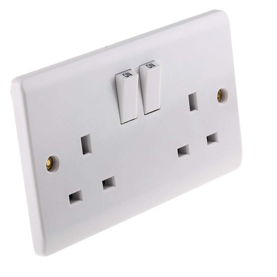 RS PRO White 2 Gang Plug Socket, 1 Pole, 13A, Type G - British, Indoor Use