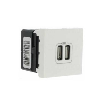 Legrand White 1 Gang USB Socket, 1500mA, Indoor Use