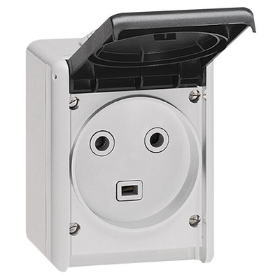 Legrand Plug Socket, 2 Poles, 32A, NF Socket