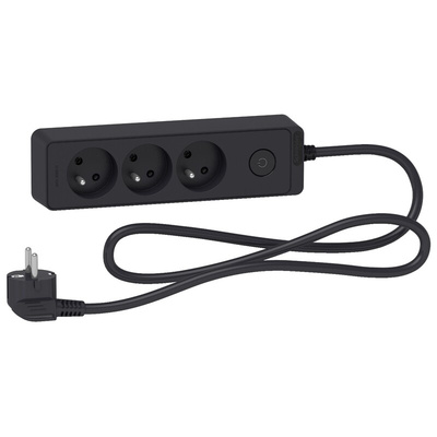 French 2P 3 Gang Trailing Socket, 1.5m Cable, 16A, 250 V