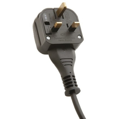 PowerConnections Italy to UK Mains Connector Converter, Rated At 10A