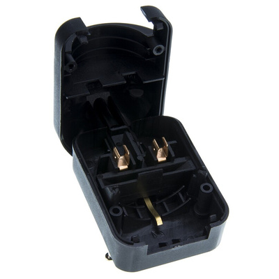 PowerConnections Europe to USA Mains Connector Converter, Rated At 10A