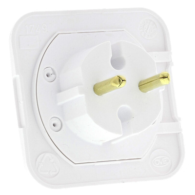 Kopp Europe to Europe Adapter, Rated At 2.5A