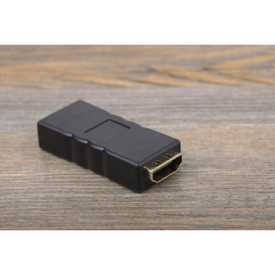 StarTech.com 4K @ 30 Hz HDMI 1.4 Female HDMI to Female HDMI  Cable