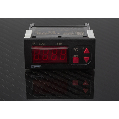 RS PRO Panel Mount On/Off Temperature Controller, 77 x 35mm 1 Input, 2 Output Relay, SSR, 230 V ac Supply Voltage