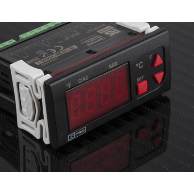 RS PRO Panel Mount On/Off Temperature Controller, 77 x 35mm 1 Input, 2 Output Relay, SSR, 230 V ac Supply Voltage