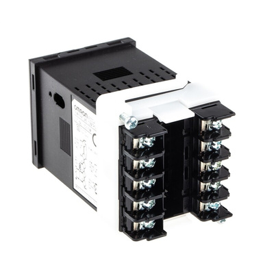 Omron E5CSV PID Temperature Controller, 48 x 48mm, 2 Output Relay, 100 → 240 V ac Supply Voltage PID Controller