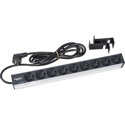 Schneider Electric 9 Socket Extension Reel, 230 V