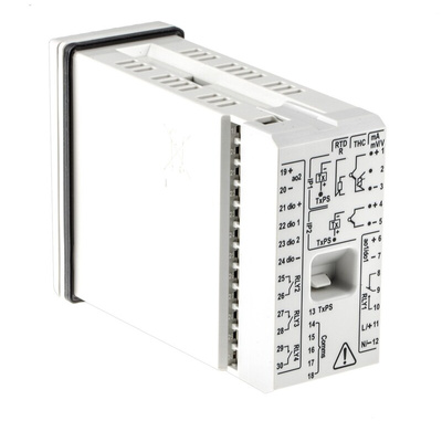 ABB CM10 DIN Rail Process Controller, 97 x 50mm 2 Input, 2 Output Analogue, Relay, 100 → 240 V ac Supply Voltage