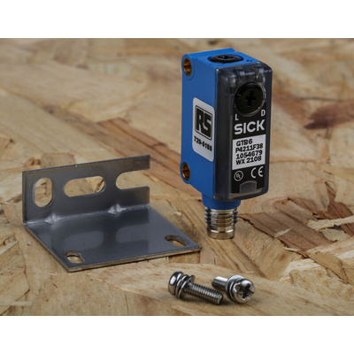 RS PRO Background Suppression Photoelectric Sensor, Block Sensor, 5 mm → 250 mm Detection Range