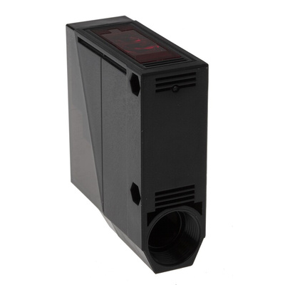 Omron Diffuse Photoelectric Sensor, Block Sensor, 700 mm Detection Range