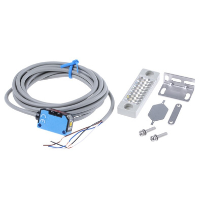 Sick Retroreflective Photoelectric Sensor, Block Sensor, 2.4 m Detection Range