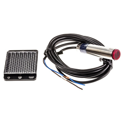 Telemecanique Sensors Retroreflective Photoelectric Sensor, Barrel Sensor, 2 m Detection Range