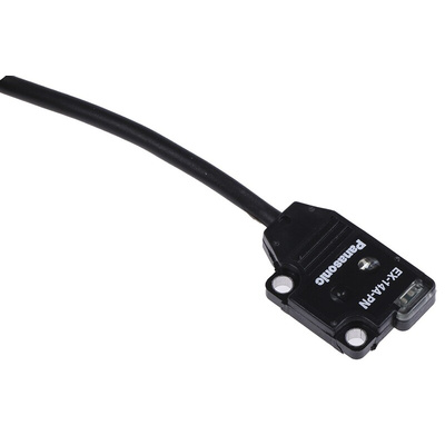 Panasonic Retroreflective Photoelectric Sensor, Block Sensor, 2 mm → 25 mm Detection Range