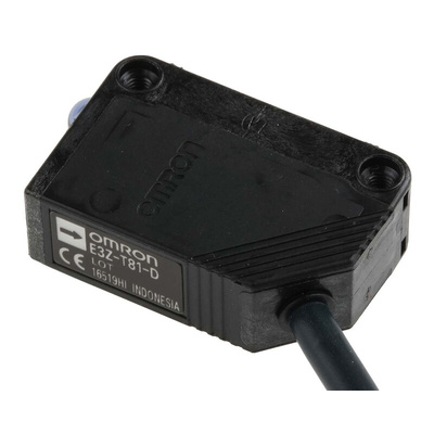 Omron Through Beam Photoelectric Sensor, Block Sensor, 15 m Detection Range