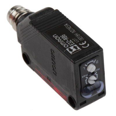 Omron Retroreflective Photoelectric Sensor, Block Sensor, 100 mm → 4 m Detection Range