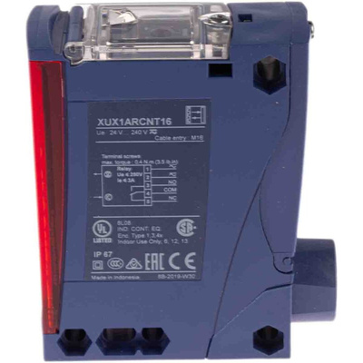 Telemecanique Sensors Retroreflective Photoelectric Sensor, Block Sensor, 14 m Detection Range