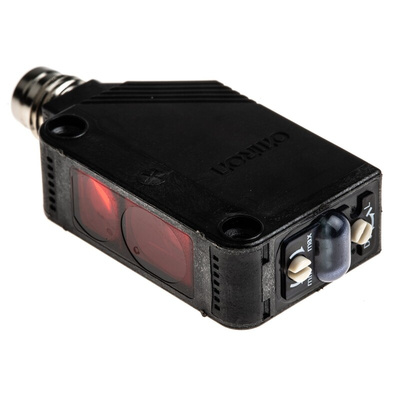 Omron Background Suppression Distance Sensor, Block Sensor, 20 mm → 200 mm Detection Range