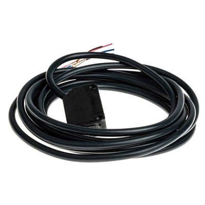 Omron Background Suppression Distance Sensor, Block Sensor, 20 mm → 200 mm Detection Range