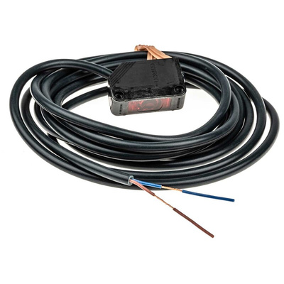 Omron Through Beam Photoelectric Sensor, Block Sensor, 10 m Detection Range