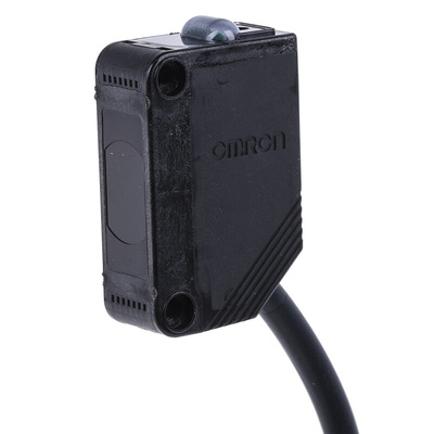 Omron Through Beam Photoelectric Sensor, Block Sensor, 60 m Detection Range