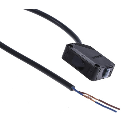 Omron Through Beam Photoelectric Sensor, Block Sensor, 60 m Detection Range