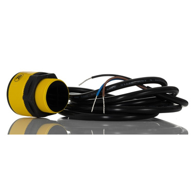 Banner Diffuse Photoelectric Sensor, Barrel Sensor, 400 mm Detection Range