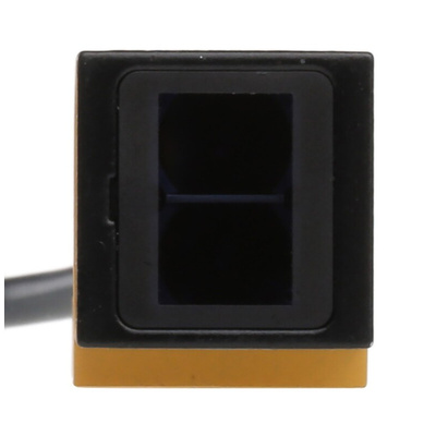Omron Retroreflective Photoelectric Sensor, Block Sensor, 300 mm Detection Range