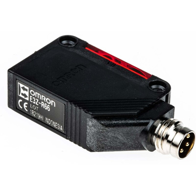 Omron Retroreflective Photoelectric Sensor, Block Sensor, 100 mm → 4 m Detection Range