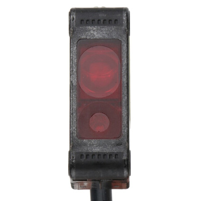 Omron Background Suppression Distance Sensor, Block Sensor, 20 mm → 300 mm Detection Range