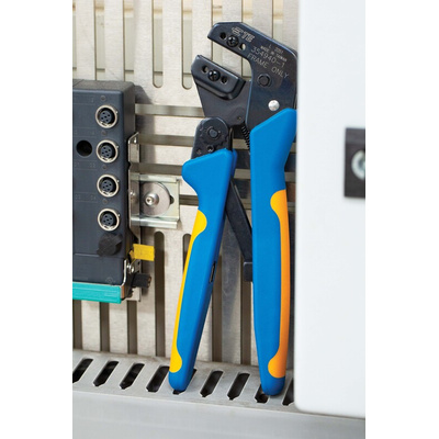 TE Connectivity PRO-CRIMPER III Hand Ratcheting Crimp Tool Frame
