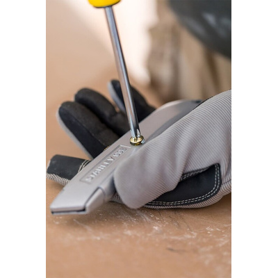 Stanley Safety Knife with Straight Blade, Retractable