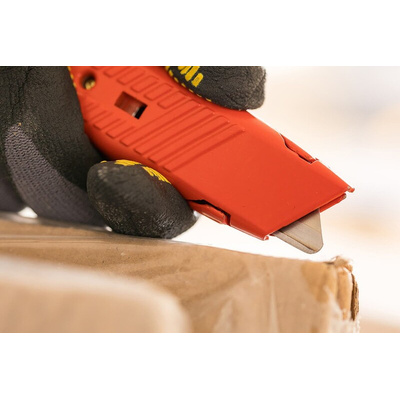 Stanley Safety Knife with Straight Blade, Retractable