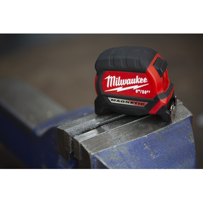 Milwaukee 4932 8m Tape Measure, Metric & Imperial