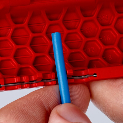 Knipex TwistCut® Pipe Cutter 13 → 32 mm, Cuts Plastic