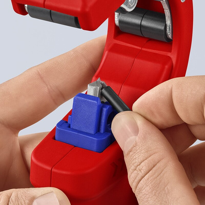 Knipex Pipe Cutter 50 mm, Cuts Plastic