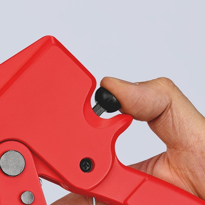 Knipex Pipe Cutter 6 → 35 mm, Cuts Plastic